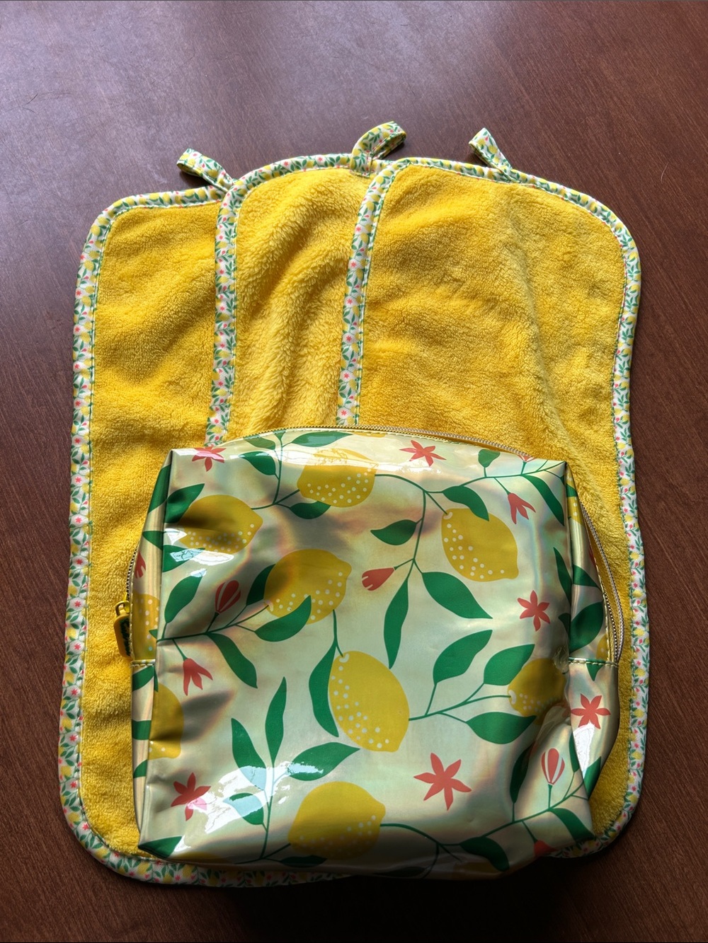 Lemon Print Cosmetic Pouch with three Yellow Terry Cloth Washcloths Fresh Face
